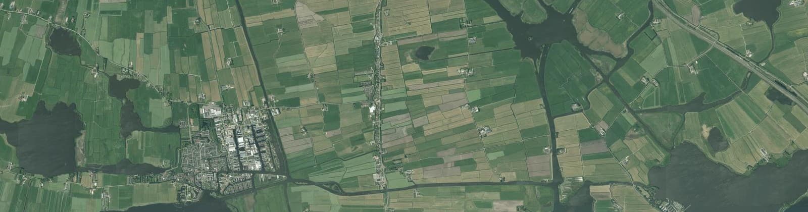 Luchtfoto van Verspreide huizen Hommerts