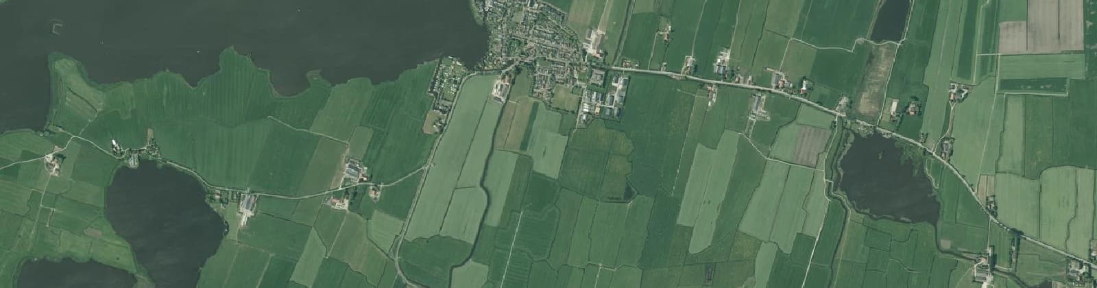 Luchtfoto van Verspreide huizen Oudega