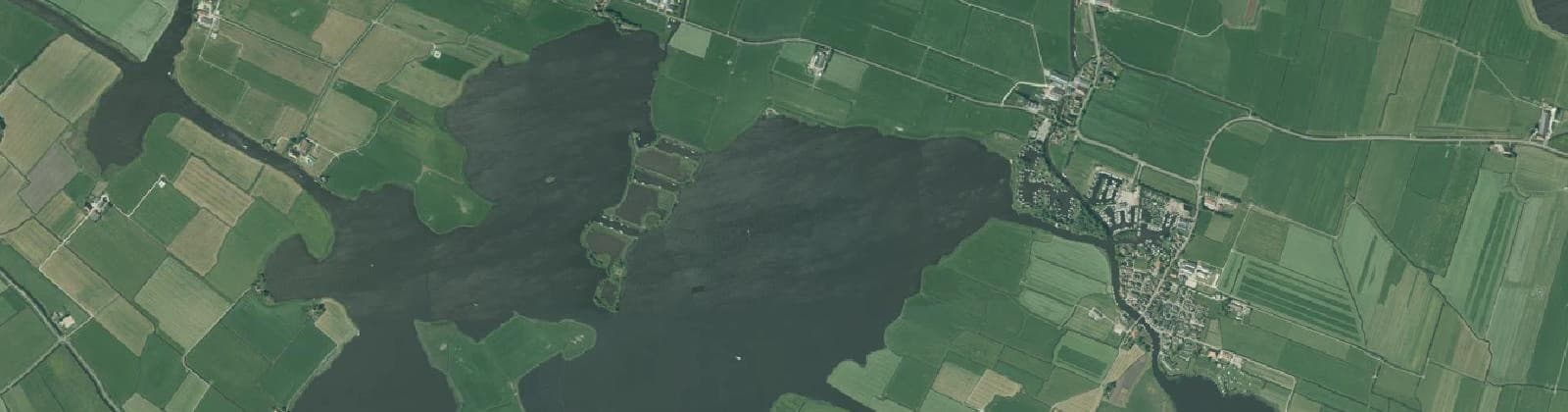 Luchtfoto van Verspreide huizen Gaastmeer