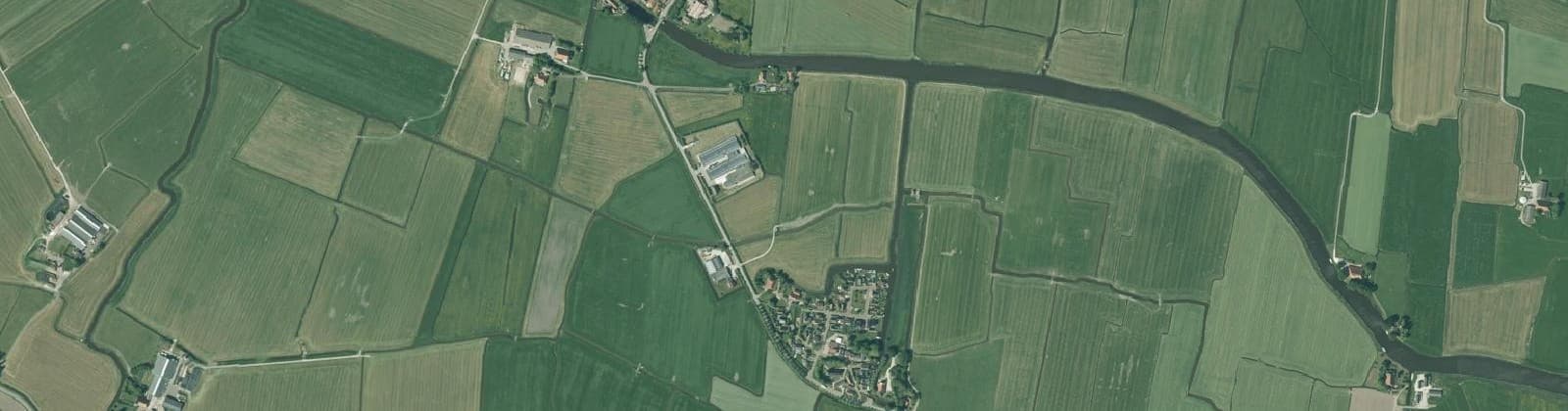 Luchtfoto van Verspreide huizen Abbega