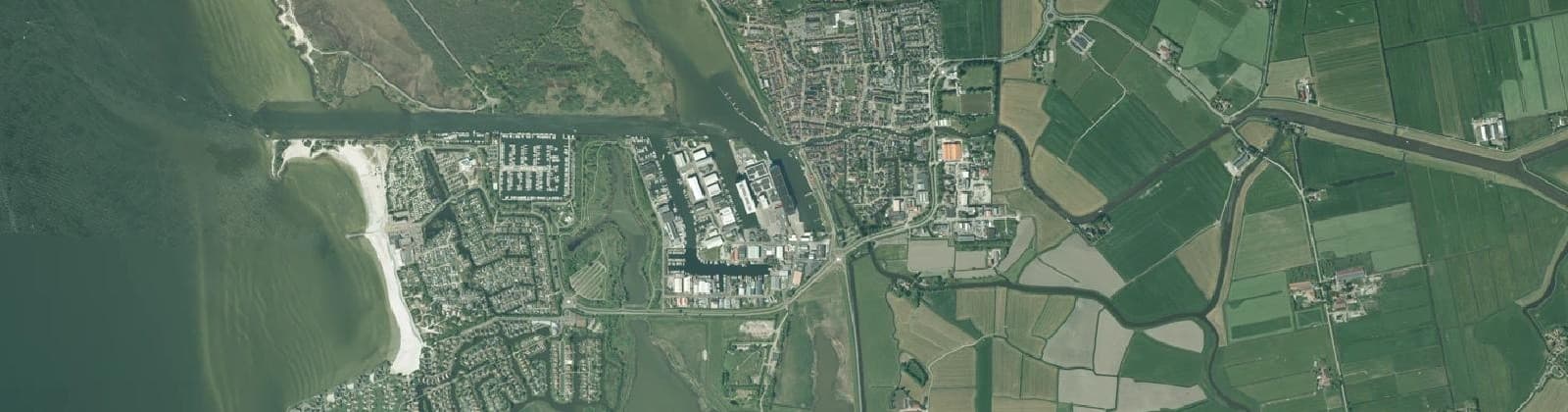 Luchtfoto van Idsegahuizum