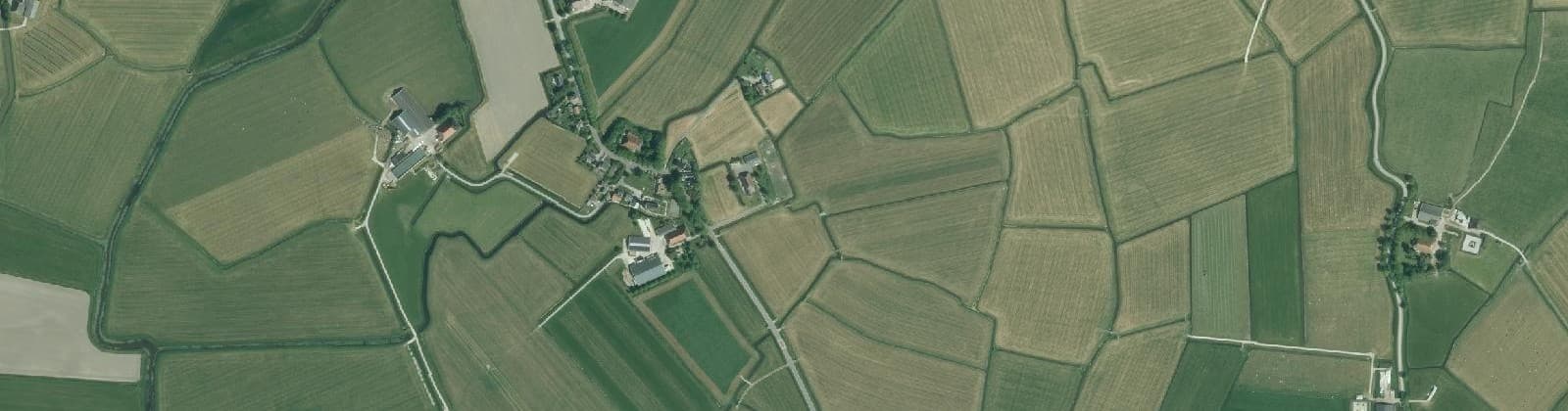 Luchtfoto van Waaksens