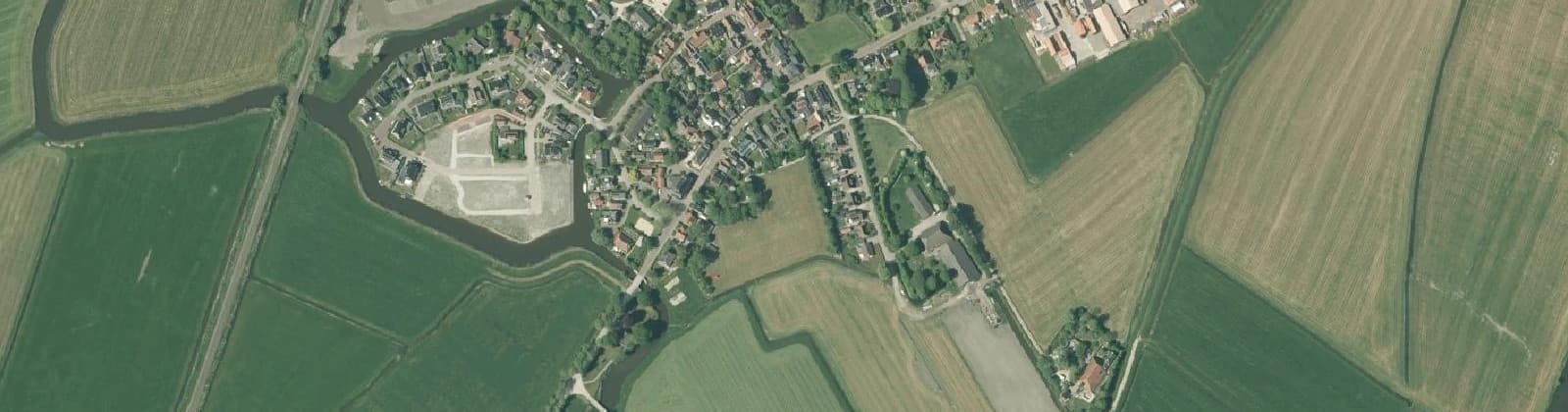 Luchtfoto van Boazum