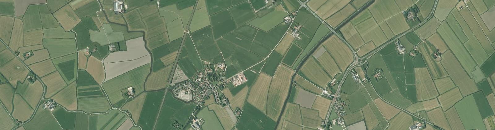 Luchtfoto van Verspreide huizen Boazum