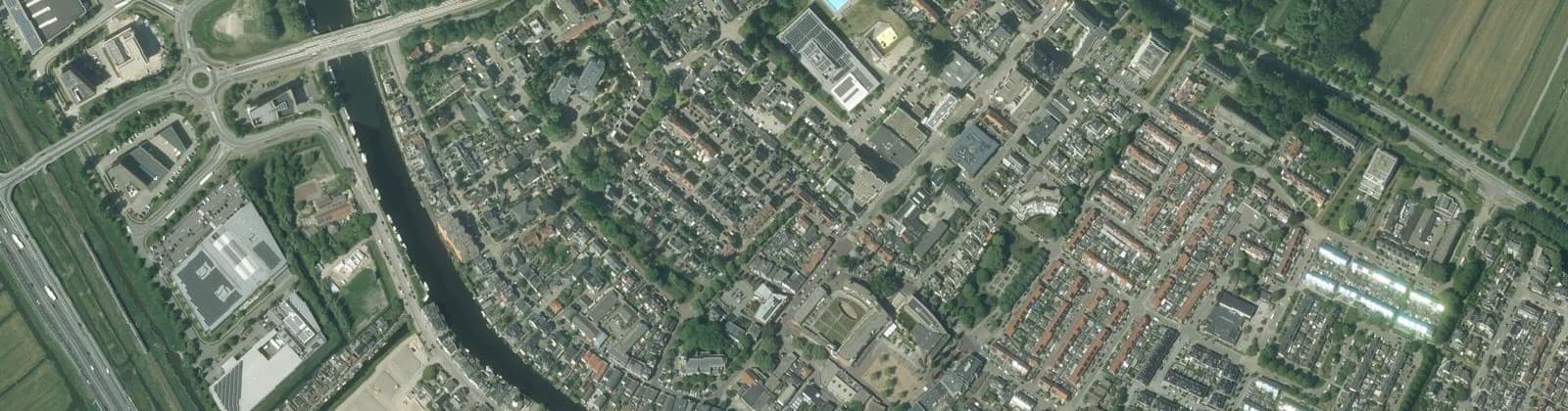 Luchtfoto van Vijverwijk