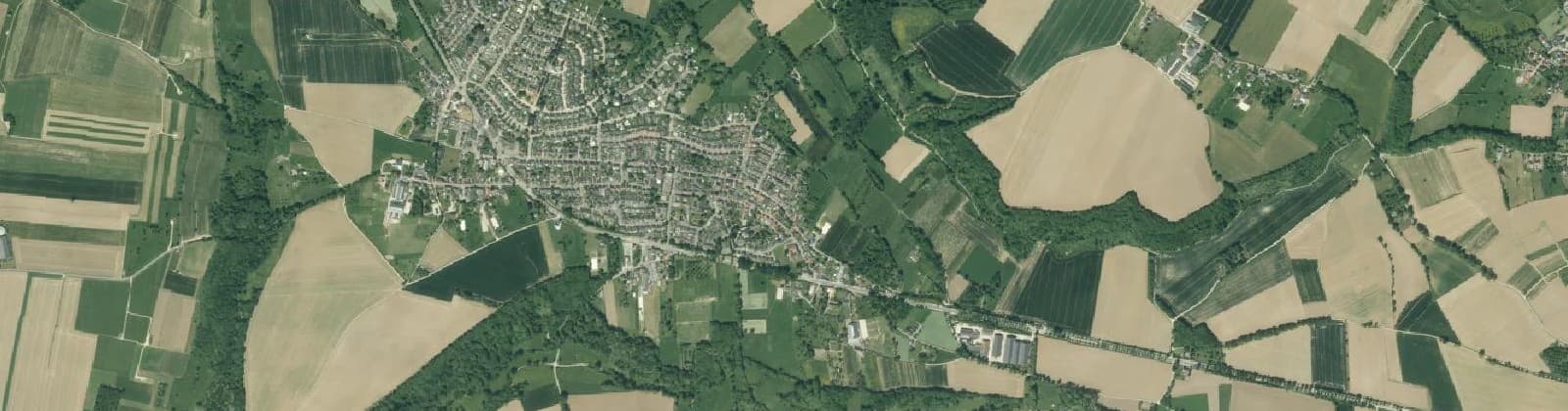 Luchtfoto van Verspreide huizen