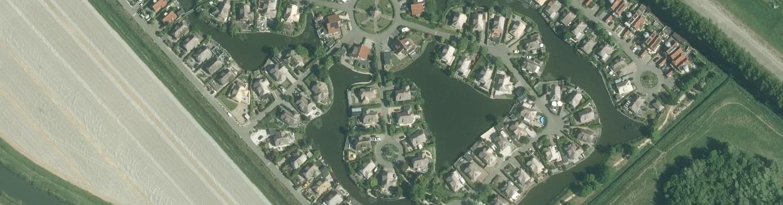 Luchtfoto van Middelharnis Nieuw Zeeland