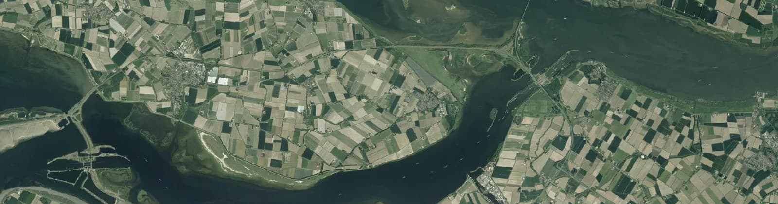 Luchtfoto van Ooltgensplaat buitengebied