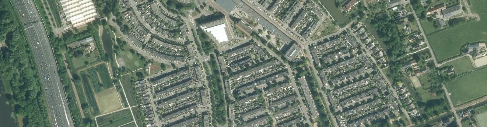 Luchtfoto van Emerald Centrum