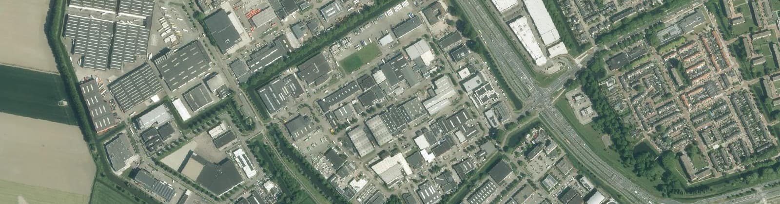 Luchtfoto van Industrieterrein Halfweg