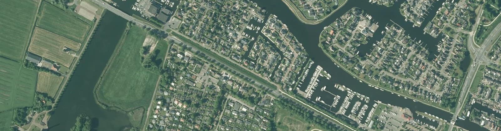 Luchtfoto van Lemmer-Zijlroede