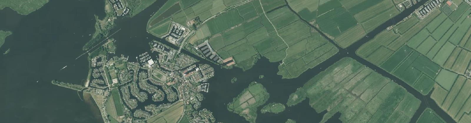 Luchtfoto van Terherne