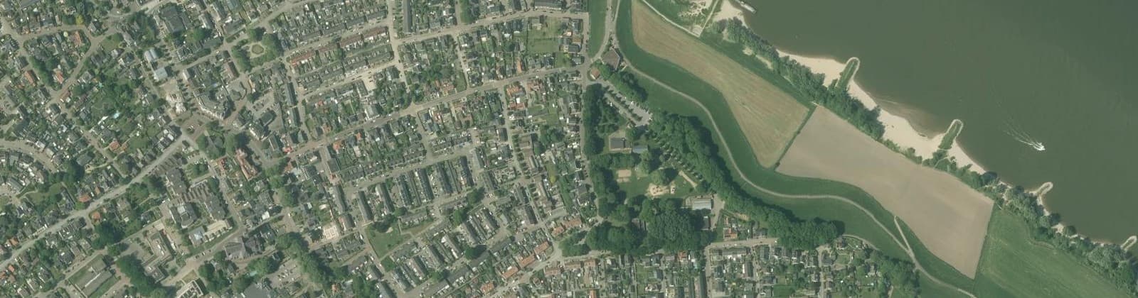 Luchtfoto van Millingen aan de Rijn-Oost