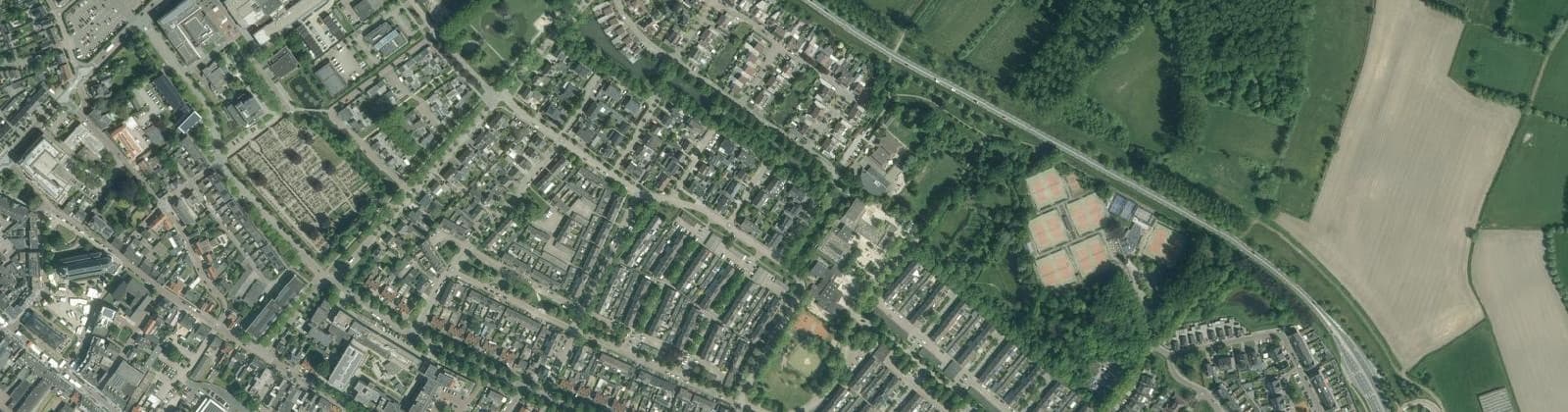 Luchtfoto van De Beemd 1