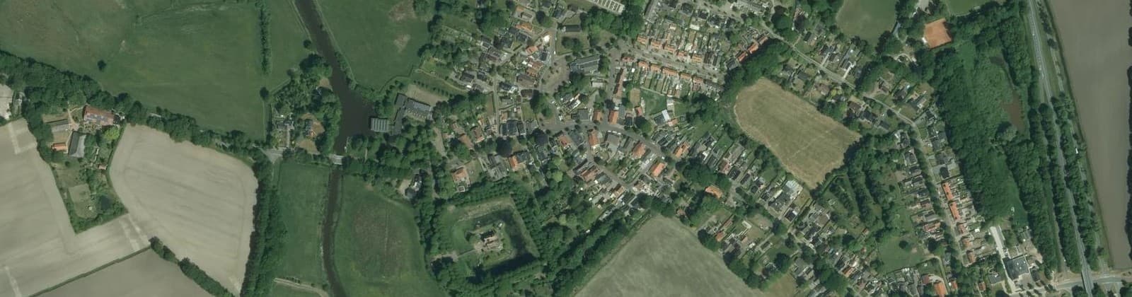 Luchtfoto van Wedde
