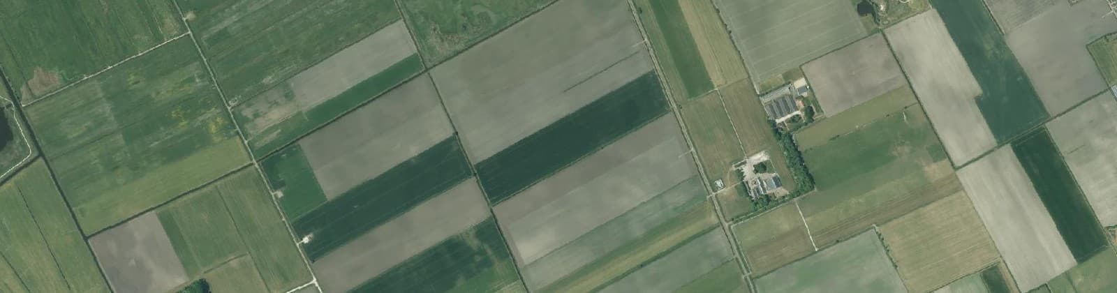 Luchtfoto van Hellum Natuurgebied