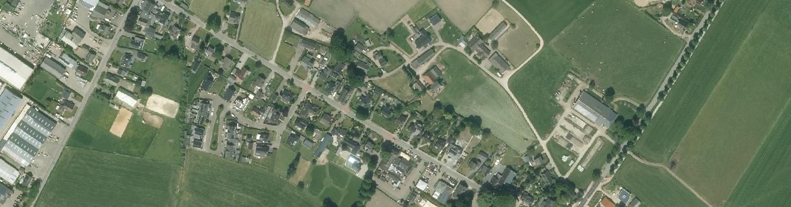 Luchtfoto van Loerbeek