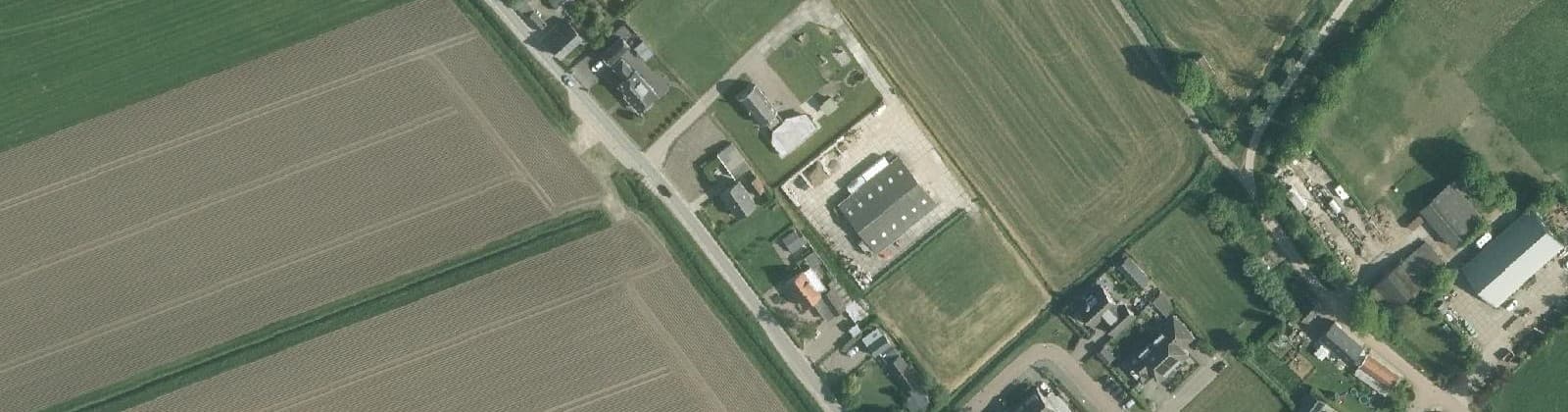 Luchtfoto van Uitwijk