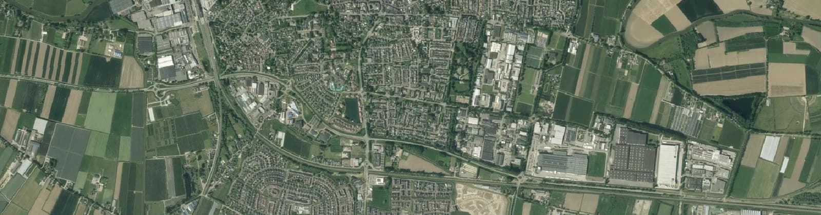 Luchtfoto van Verspreide huizen Zuidzijde
