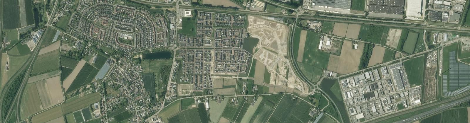 Luchtfoto van Meteren - De Plantage
