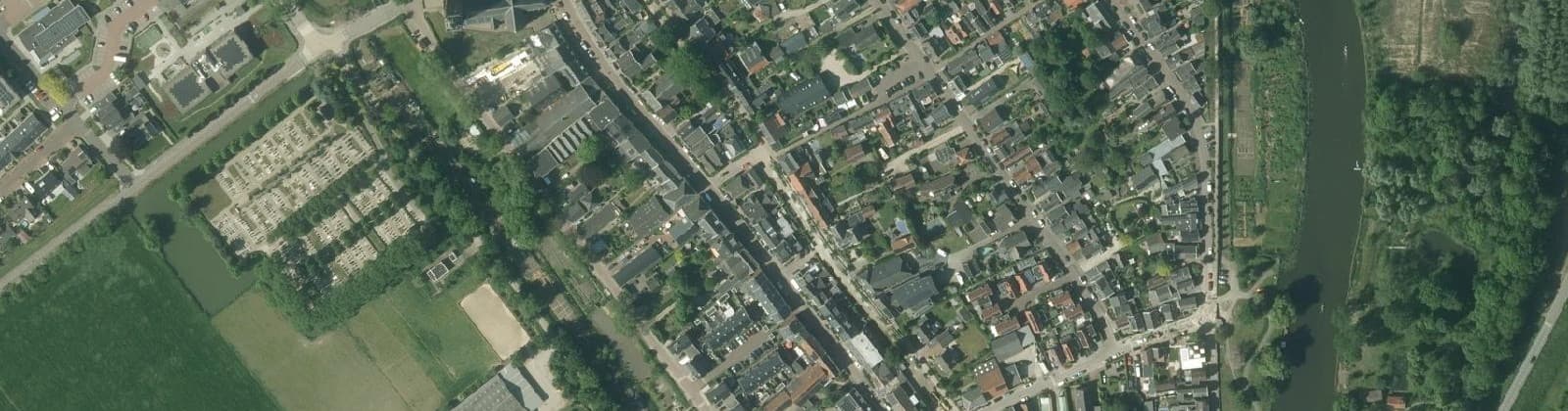 Luchtfoto van Asperen Oude Kern