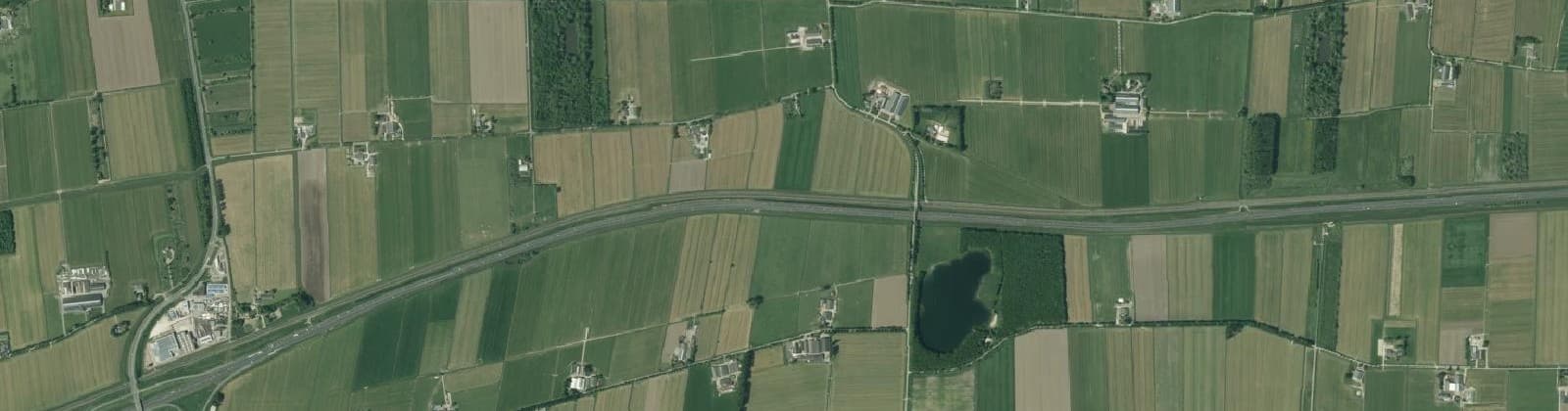 Luchtfoto van Verspreide huizen Herwijnen