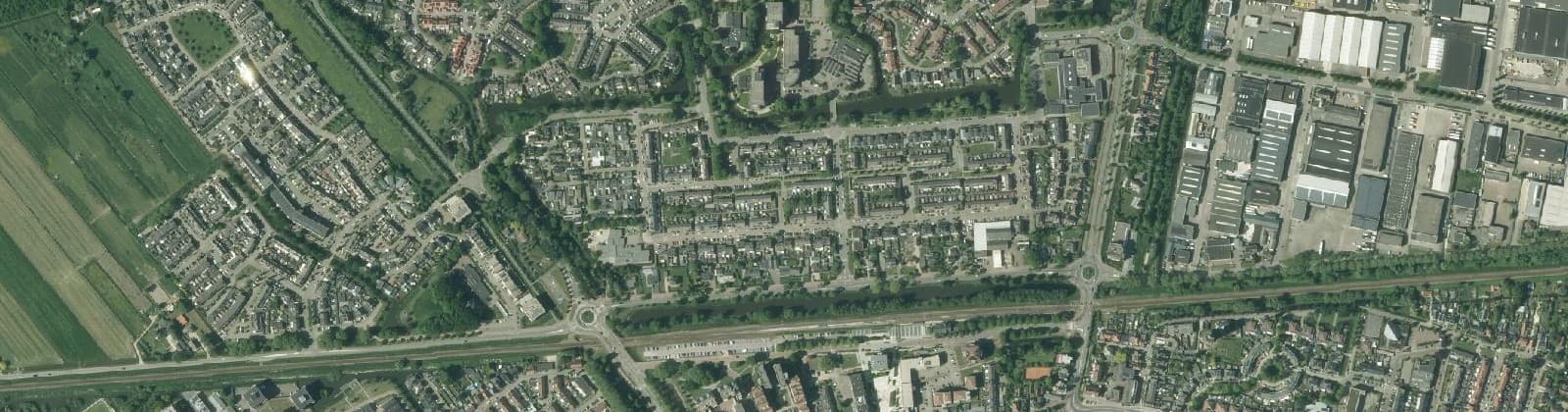 Luchtfoto van Vogelbuurt (Leerdam)