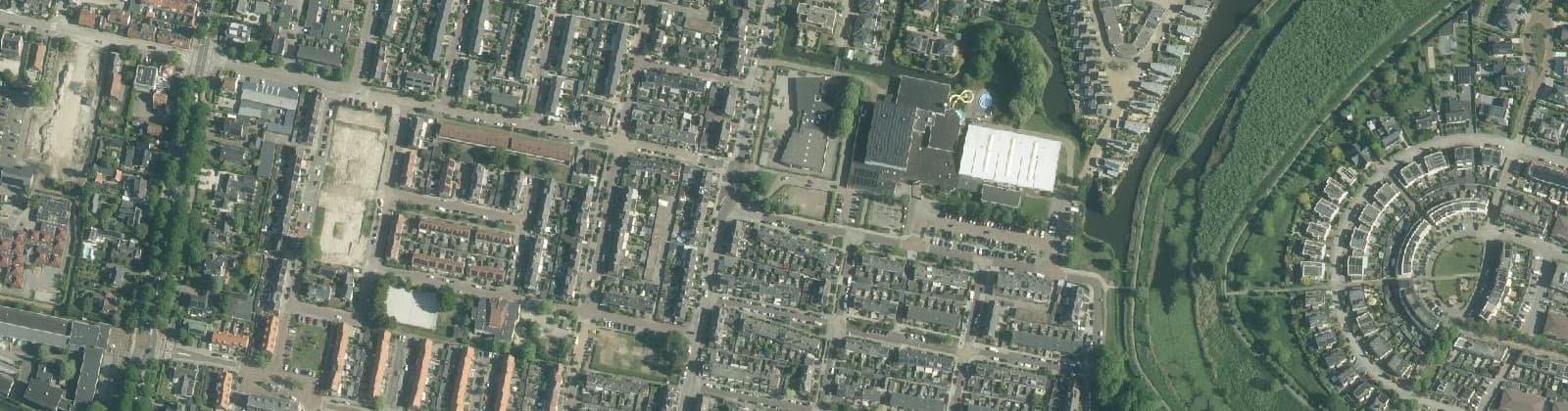 Luchtfoto van Oud-Beijerland Croonenburghwijk