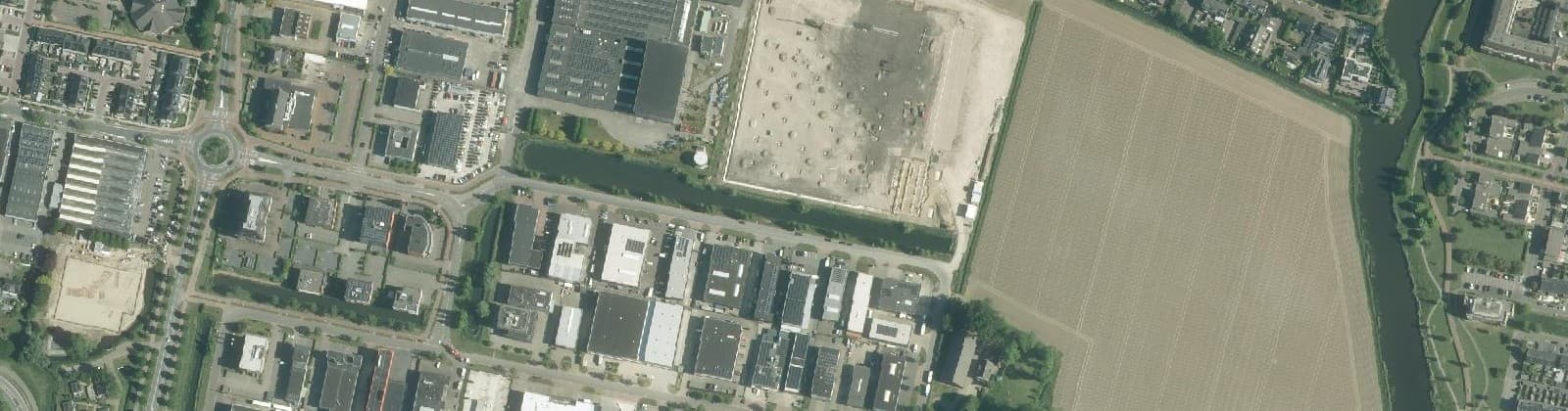 Luchtfoto van Oud-Beijerland Bedrijventerr. De Hoogerw