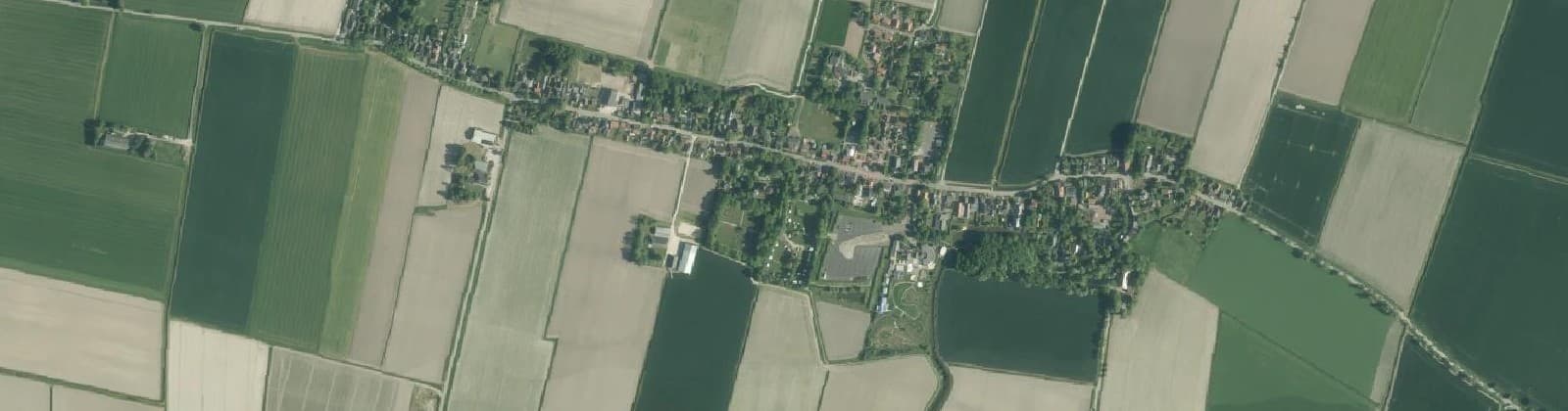 Luchtfoto van Pieterburen
