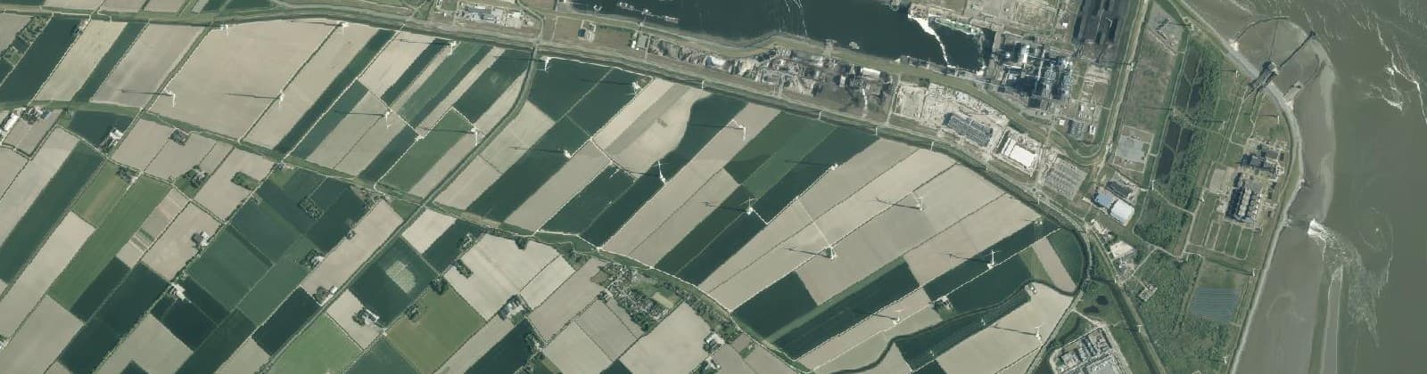 Luchtfoto van Eemshaven