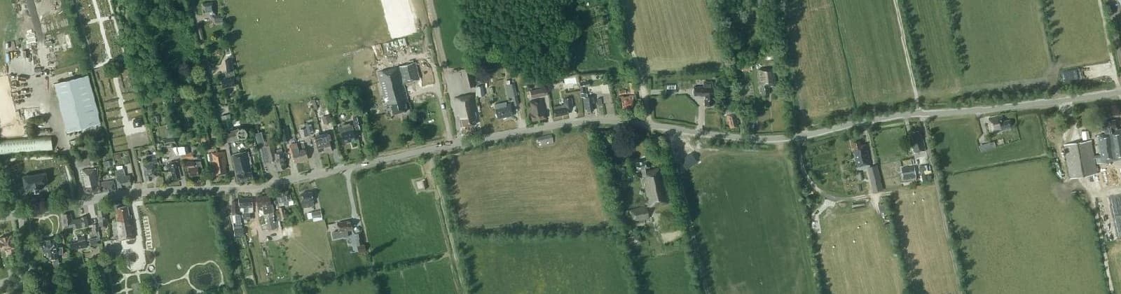 Luchtfoto van Lutjegast