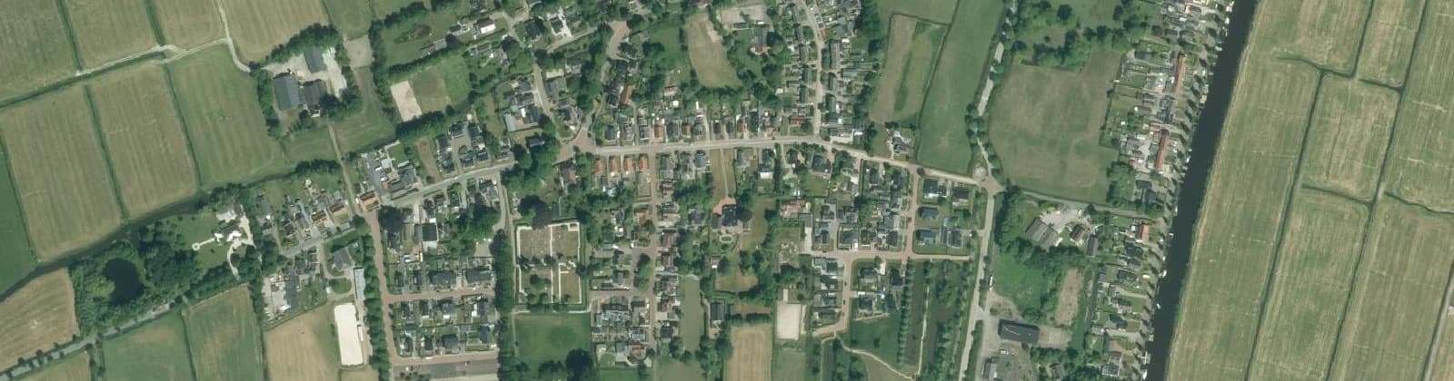 Luchtfoto van Bebouwde kom Oostwold