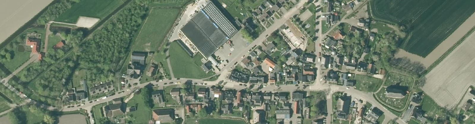 Luchtfoto van Lioessens