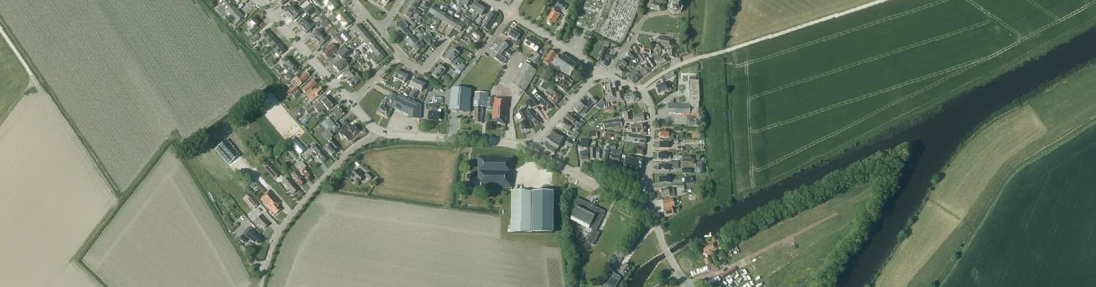 Luchtfoto van Munnekezijl