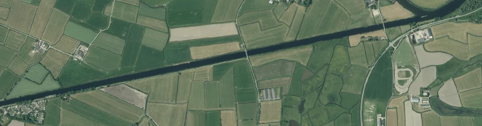 Luchtfoto van Verspreide huizen Oudwoude