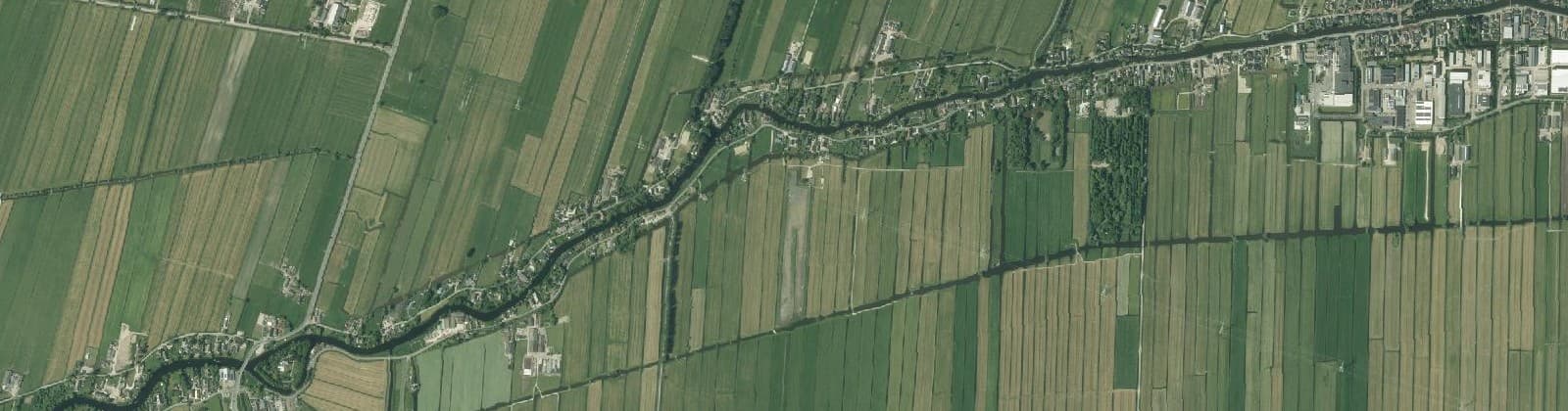 Luchtfoto van Bleskensgraaf-West