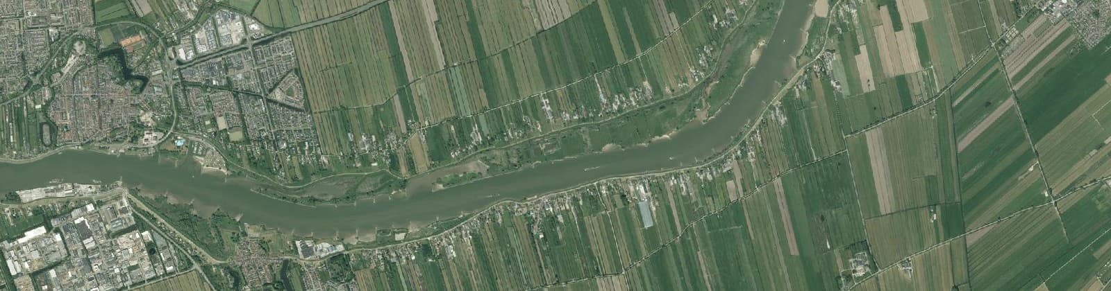 Luchtfoto van Dijkgebied-Langerak