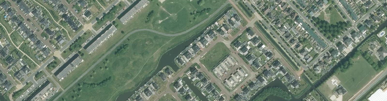 Luchtfoto van Huygenhoek Zuid