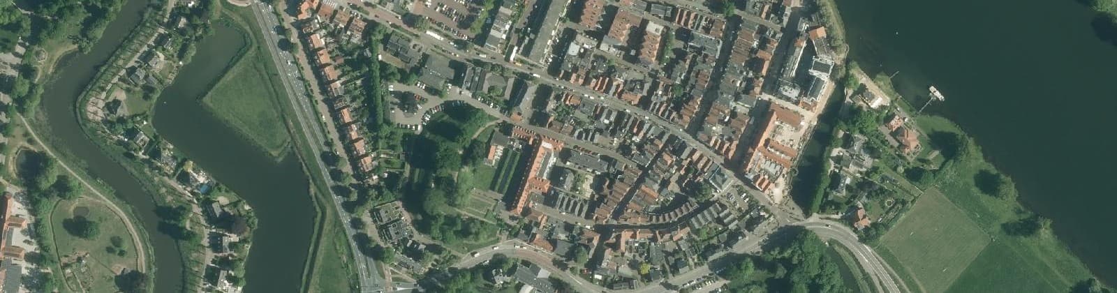 Luchtfoto van Binnenstad-Grave