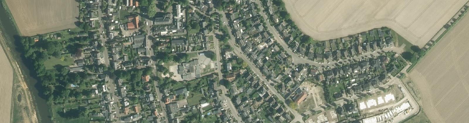 Luchtfoto van Escharen kom