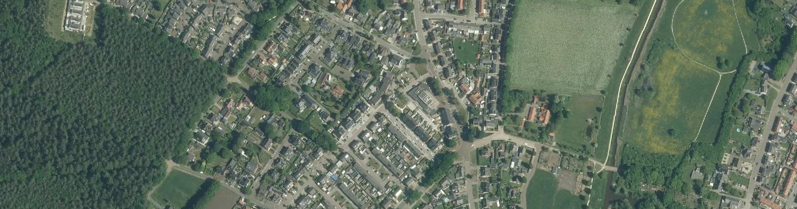 Luchtfoto van Mill-West