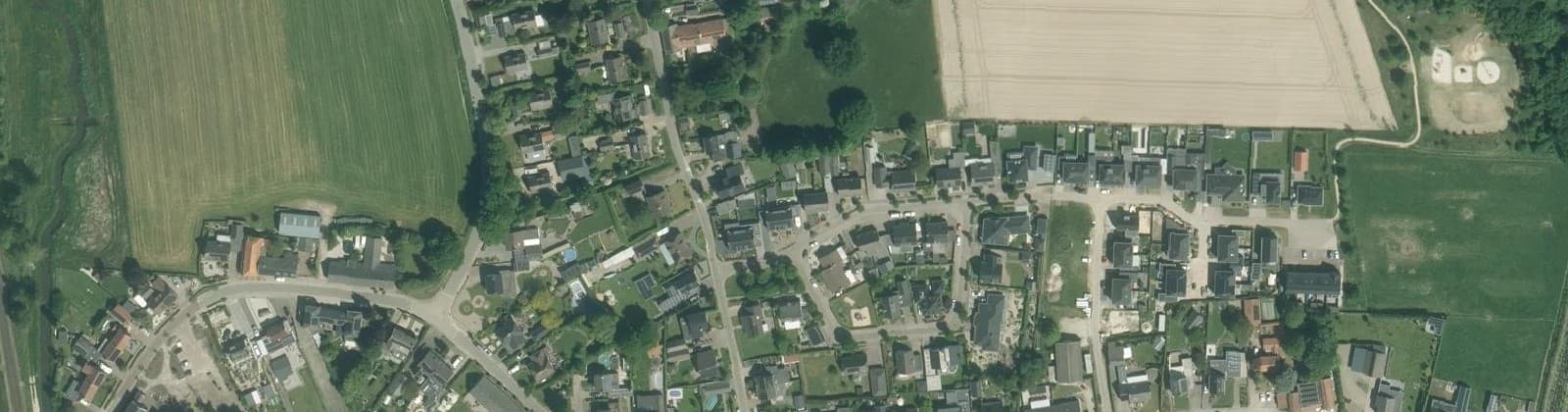 Luchtfoto van Holthees Centrum