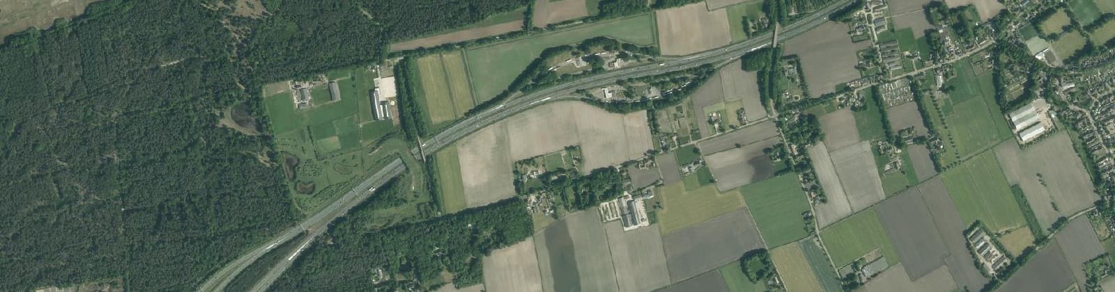 Luchtfoto van Verspreide huizen Mun