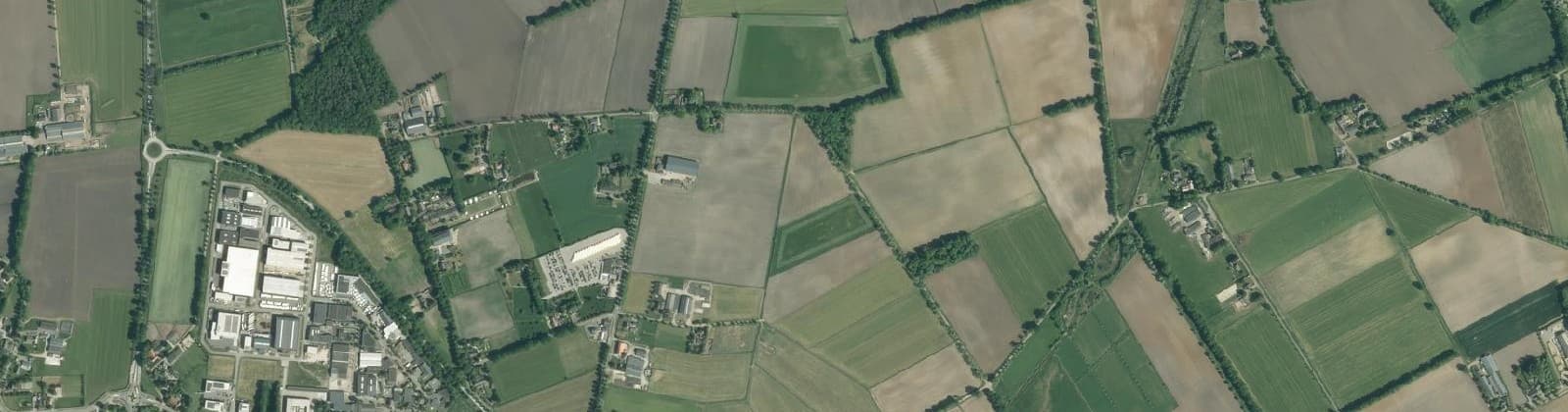 Luchtfoto van Verspreide huizen Duifhuis-Kreitsberg