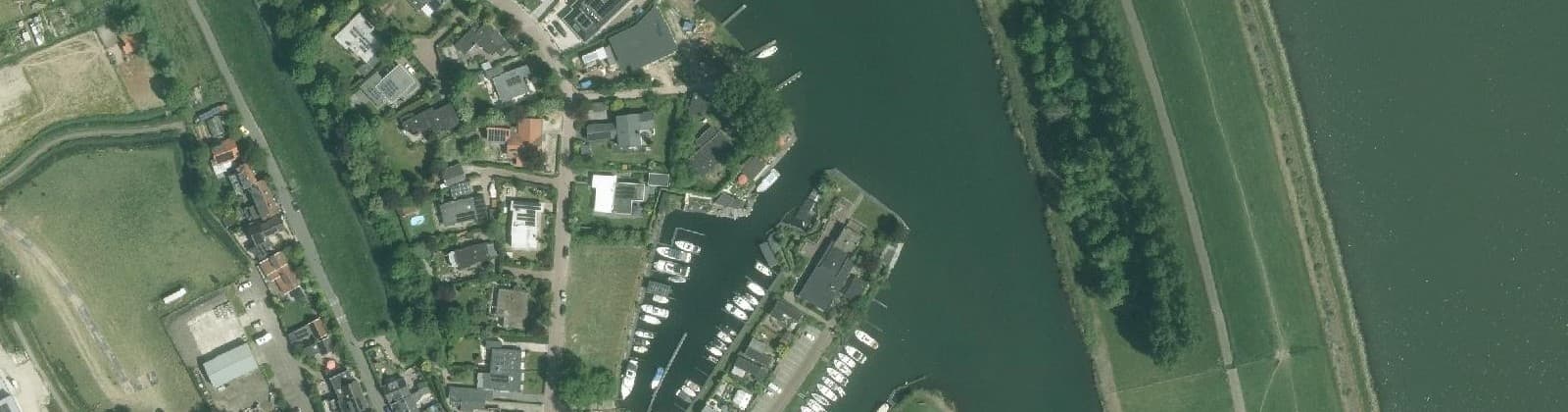 Luchtfoto van Zalmlaan