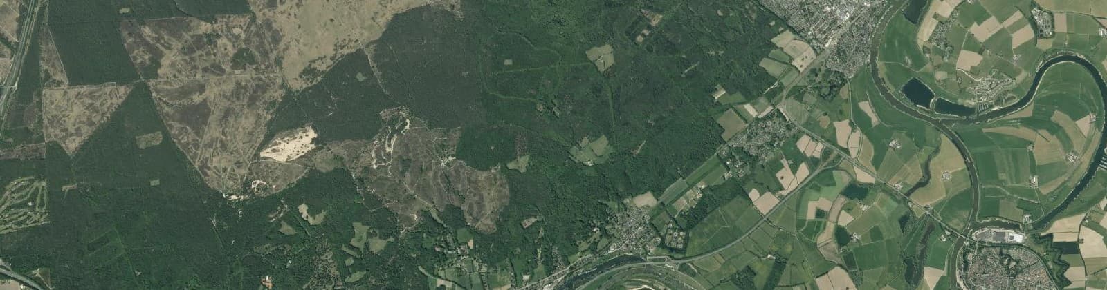Luchtfoto van Rheden