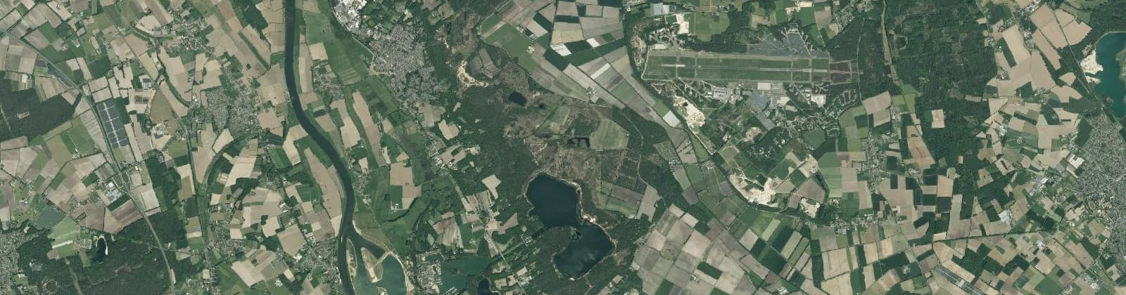 Luchtfoto van Bergen (L.)