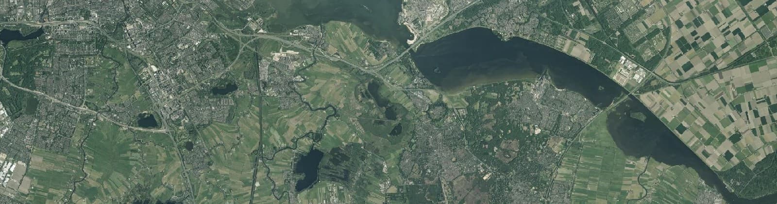 Luchtfoto van Gooise Meren