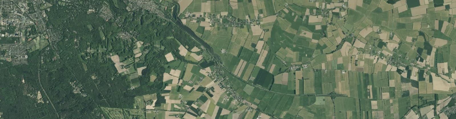 Luchtfoto van Berg en Dal